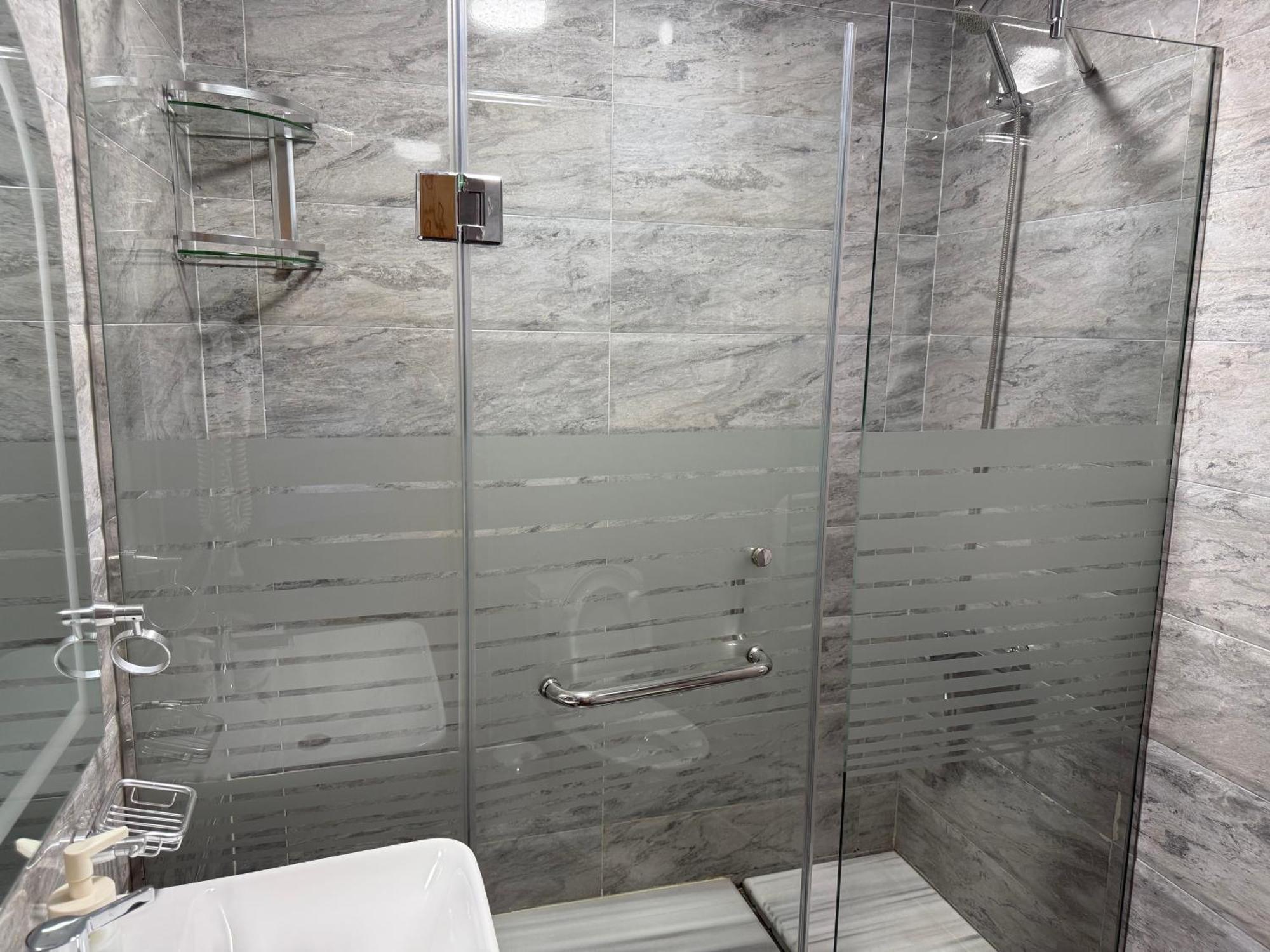Seafront 2 Bedrooms Flat Tanger Luaran gambar